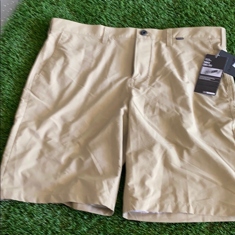 Size 34 brand new nike Hurley shorts
